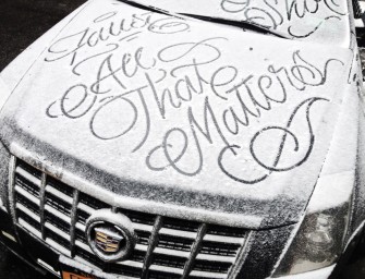 calligraphies, dessins et graffitis sur neige par Faust