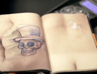 Le Skin Book, un sketchbook pour tatoueurs en peau artificielle